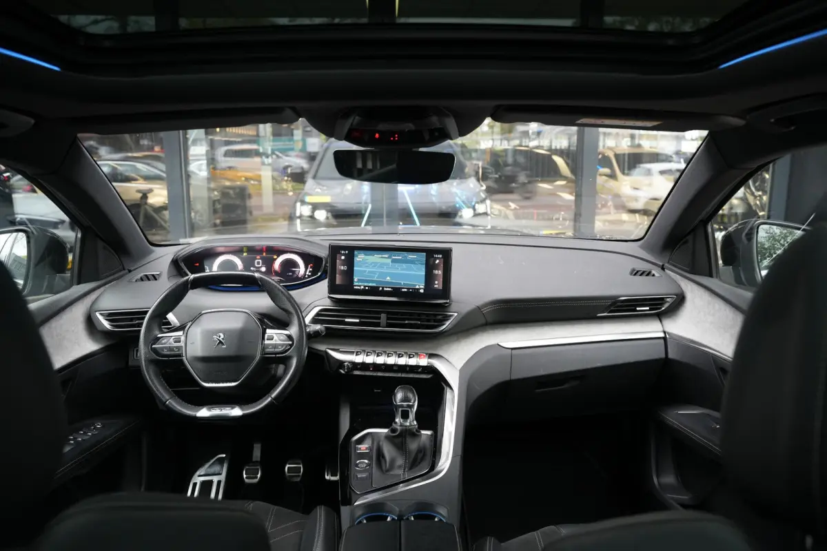 1.2 PureTech GT Panoramadak GT Line Camera Leer/Alcantara LED