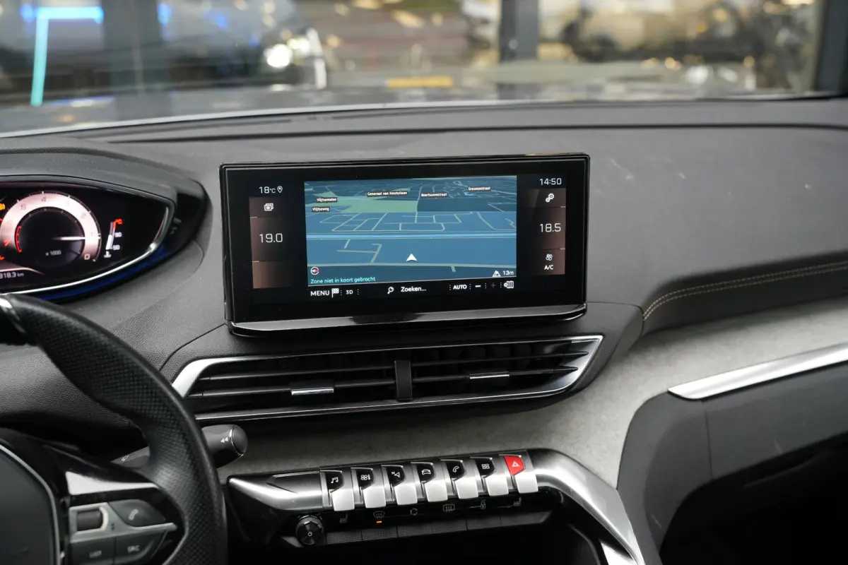 1.2 PureTech GT Panoramadak GT Line Camera Leer/Alcantara LED