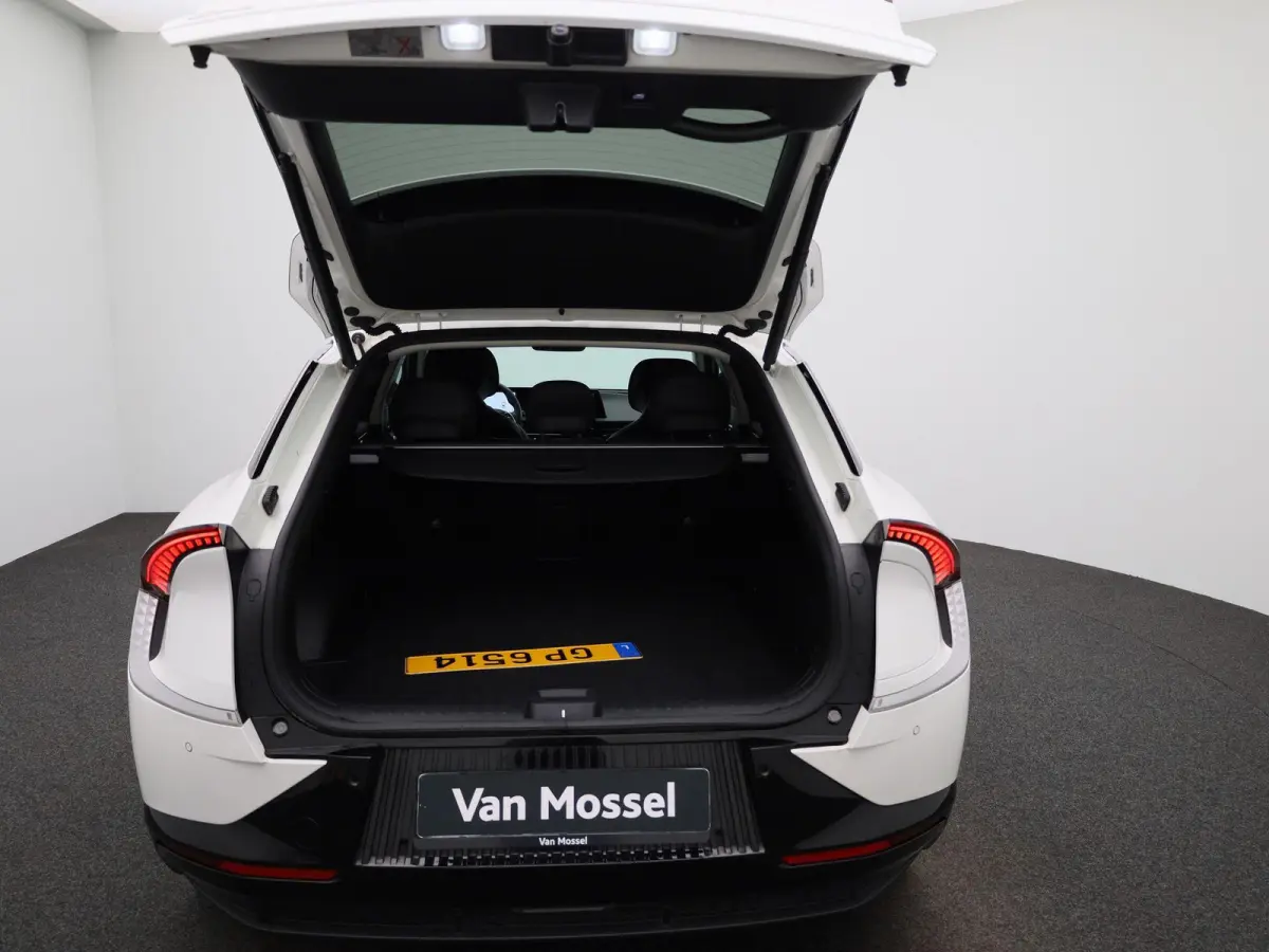 BEV 77,4 kWH Business Plus | ACHTERUITRIJCAMERA | MEMORY | APPLE CARPLAY - ANDROID AUTO | ADAPTIVE CRUISE CONTROL | CLIMATE CONTROL | STOELVERWARMING | STUURWIELVERWARMING |