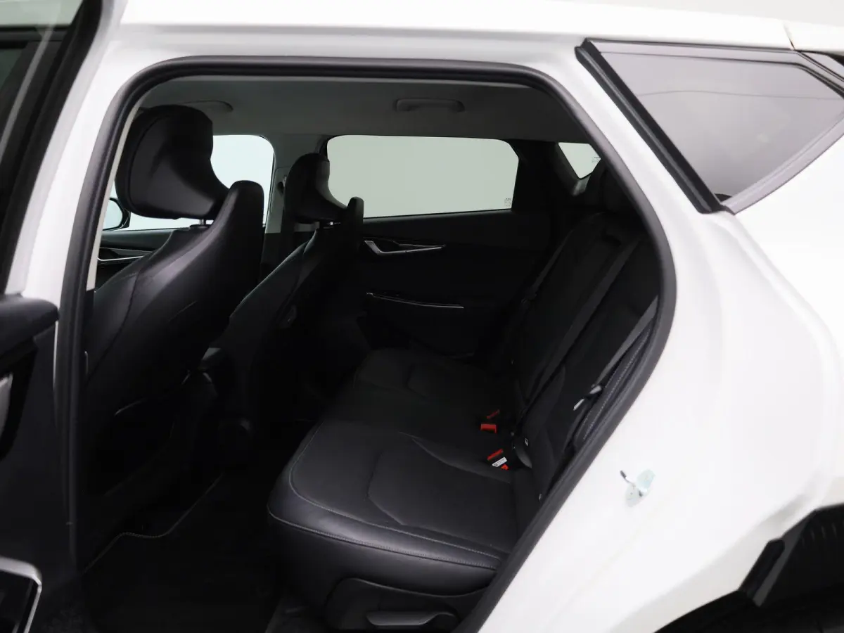 BEV 77,4 kWH Business Plus | ACHTERUITRIJCAMERA | MEMORY | APPLE CARPLAY - ANDROID AUTO | ADAPTIVE CRUISE CONTROL | CLIMATE CONTROL | STOELVERWARMING | STUURWIELVERWARMING |