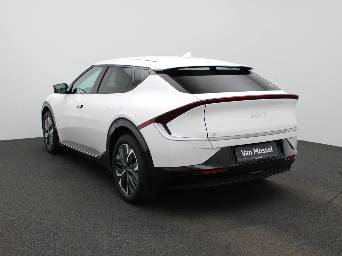 BEV 77,4 kWH Business Plus | ACHTERUITRIJCAMERA | MEMORY | APPLE CARPLAY - ANDROID AUTO | ADAPTIVE CRUISE CONTROL | CLIMATE CONTROL | STOELVERWARMING | STUURWIELVERWARMING |