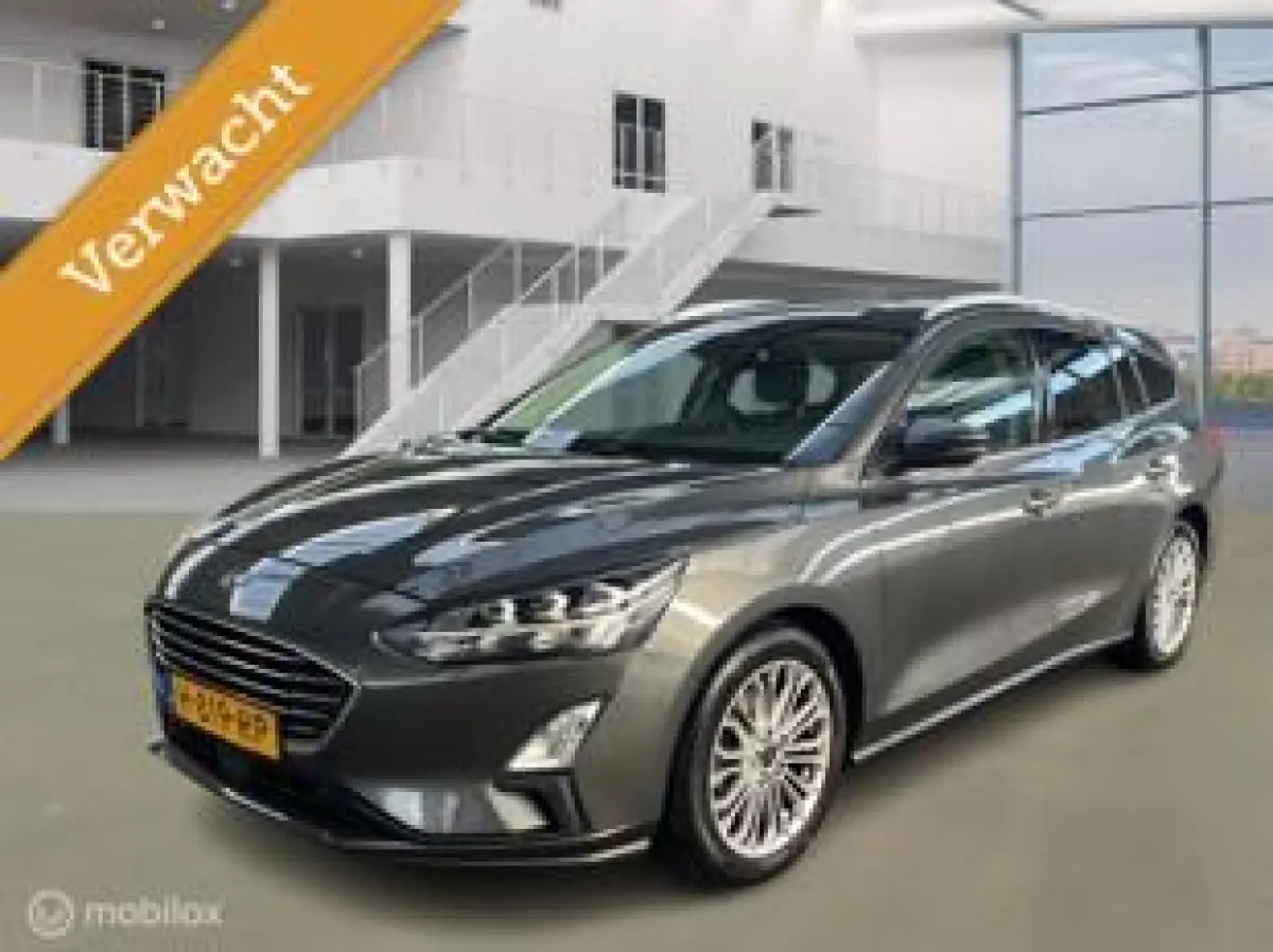 1.0 EcoBoost Titanium Business
