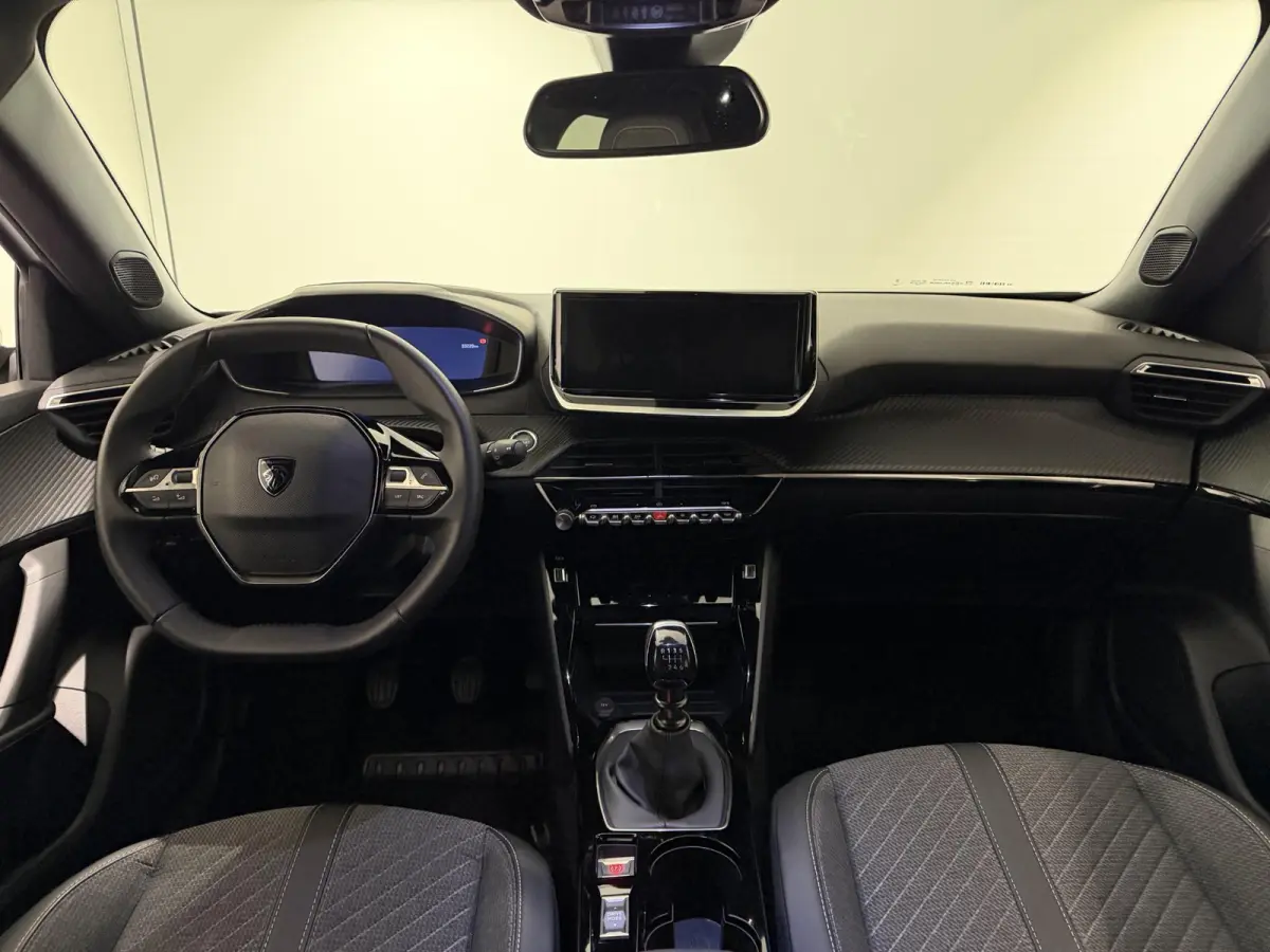 1.2 PureTech 100 Allure | Keyless Entry | Navigatie | Apple Carplay/Android Auto | Digitale Cockpit |