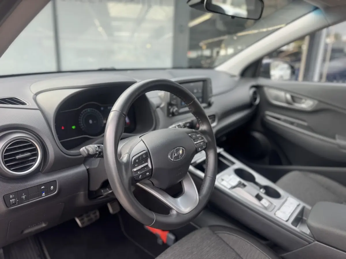 EV Comfort 64 kWh | Camera | Carplay | SOH 100%