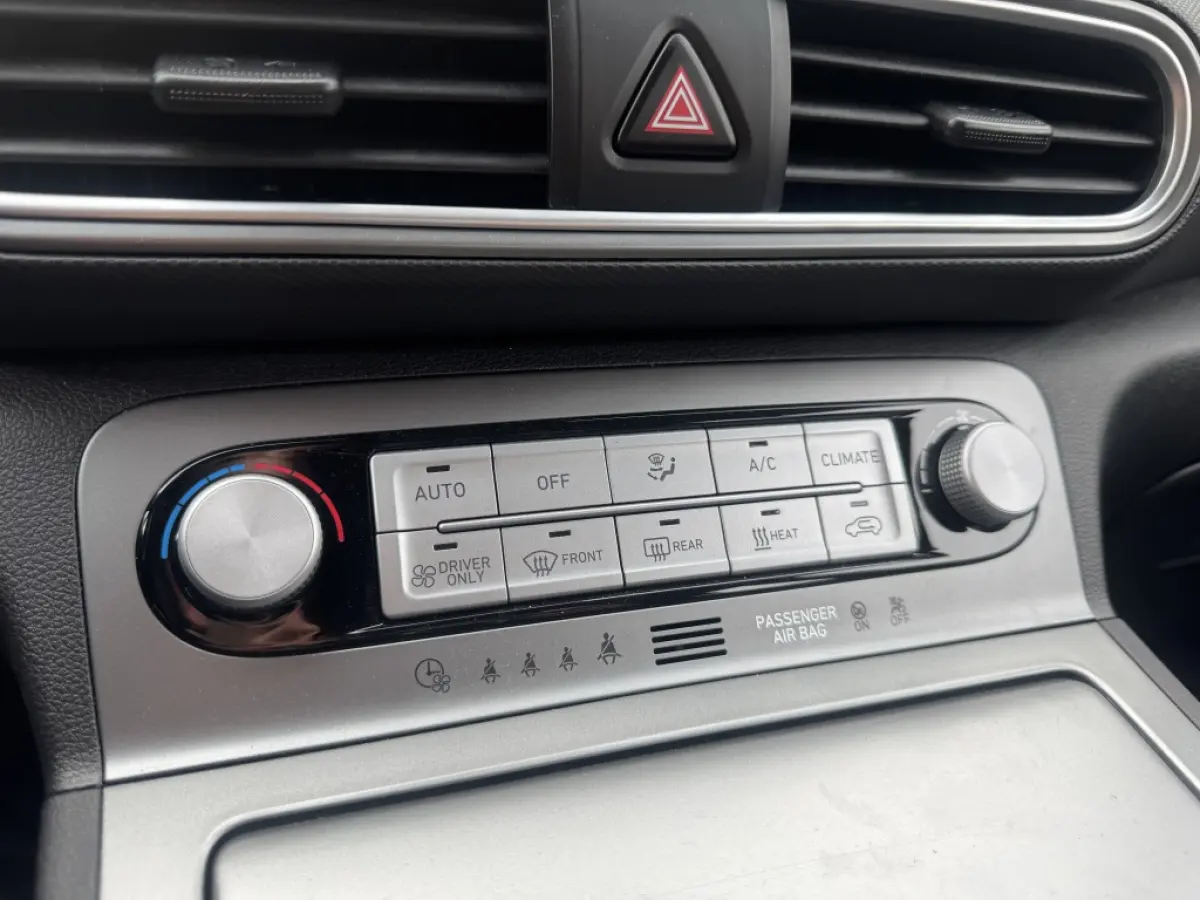 EV Comfort 64 kWh | Camera | Carplay | SOH 100%