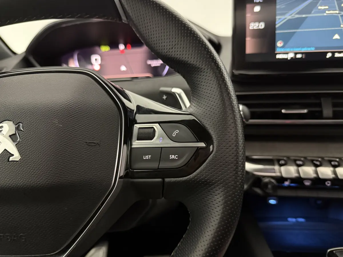 1.2 PureTech Blue Lease GT 7p. | Pano | Camera | Virtual | Sfeer | Memory | Focal Audio | Carplay