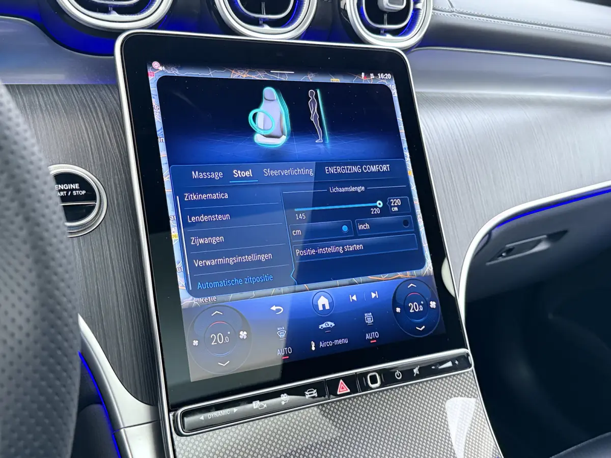Coupé GLC 4MATIC AMG Line | Achterasbesturing Luchtvering Pano Trekhaak HUD Burmester Ventilatie Memory