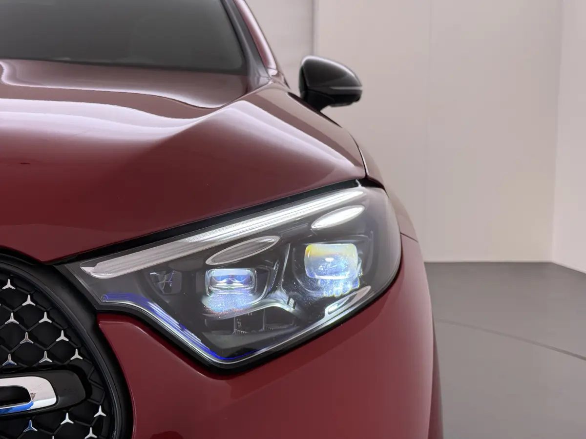 Coupé GLC 4MATIC AMG Line | Achterasbesturing Luchtvering Pano Trekhaak HUD Burmester Ventilatie Memory