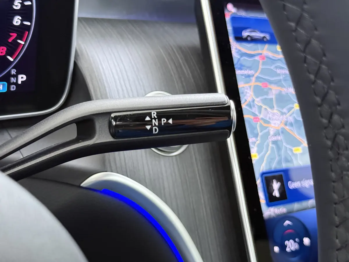 Coupé GLC 4MATIC AMG Line | Achterasbesturing Luchtvering Pano Trekhaak HUD Burmester Ventilatie Memory
