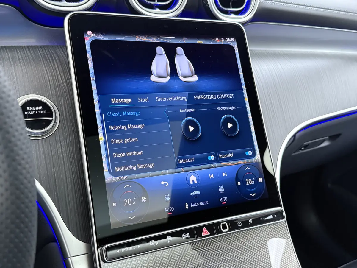 Coupé GLC 4MATIC AMG Line | Achterasbesturing Luchtvering Pano Trekhaak HUD Burmester Ventilatie Memory