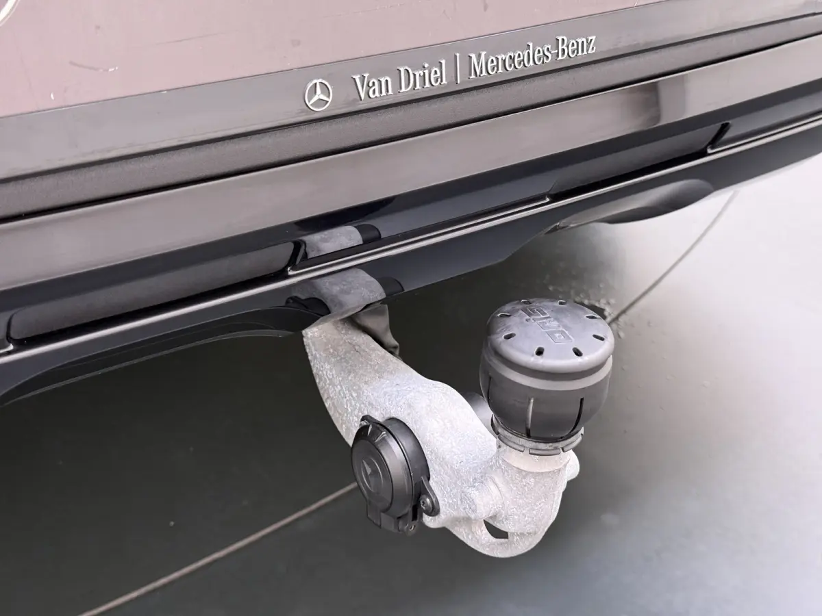 Coupé GLC 4MATIC AMG Line | Achterasbesturing Luchtvering Pano Trekhaak HUD Burmester Ventilatie Memory