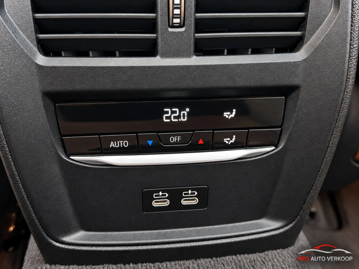 330e Business Edition Plus M-Pakket_Panorama_Prachtige auto