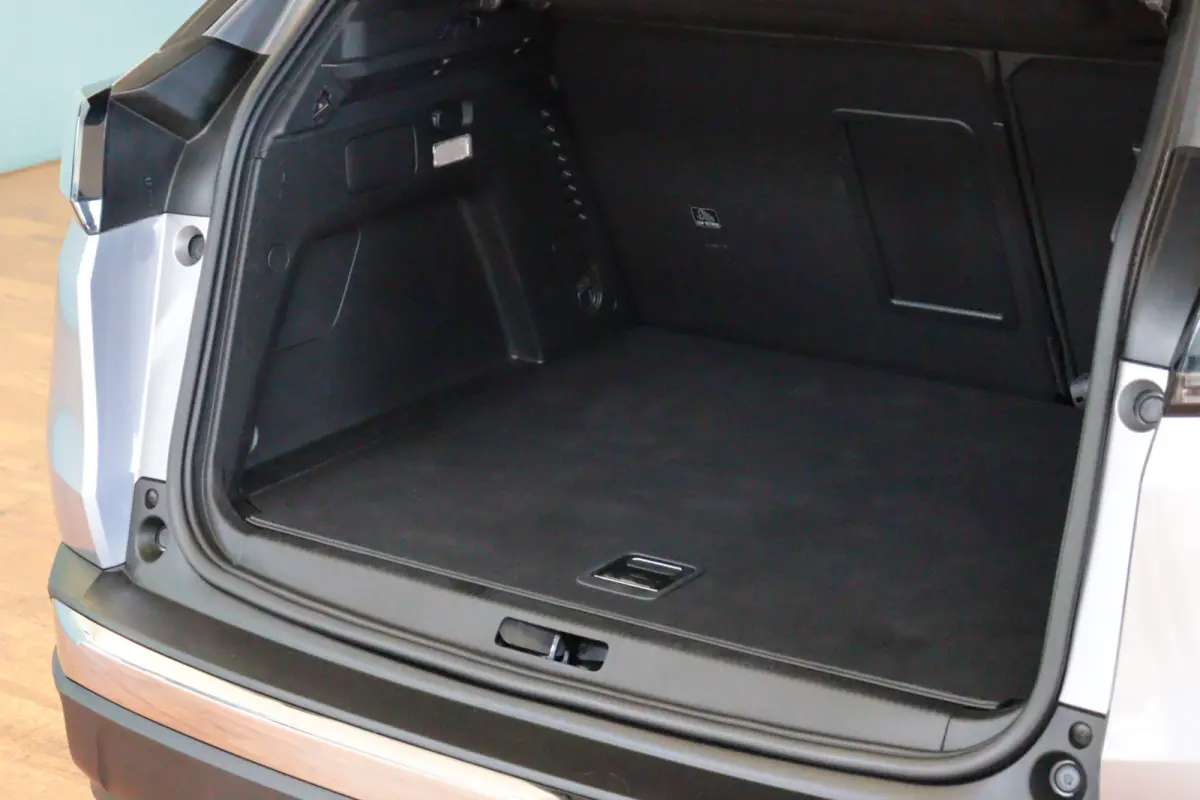 1.6 HYbrid 225 Active Pack Business | NAVI / APPCONNECT | CAMERA + PDC | CRUISE | LANE-ASSIST | VIRTUAL COCKPIT |