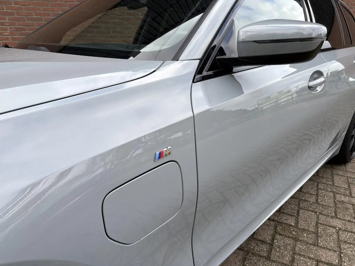 330e M Sport Pano 19"