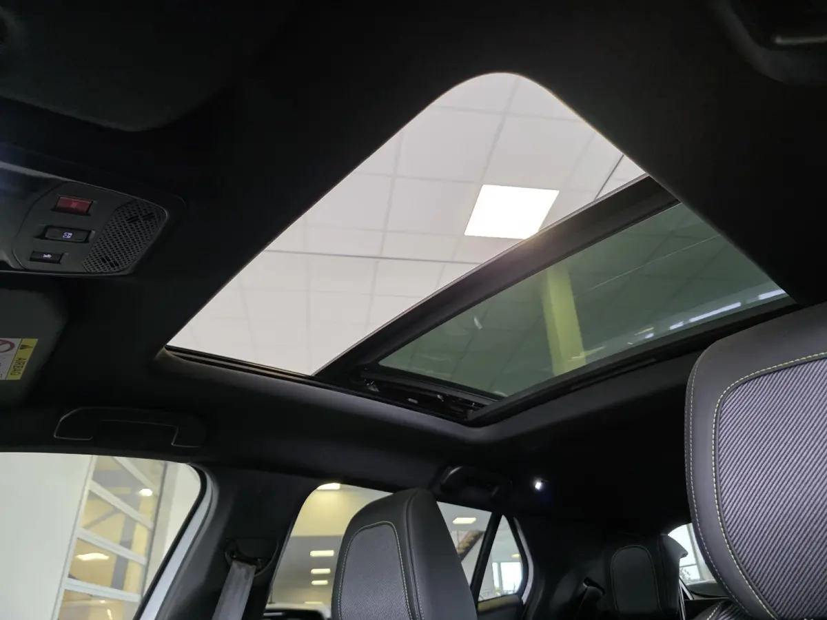 1.2 PureTech GT-Line | NL-Auto | Nieuwe Distributieriem | Schuif/kanteldak