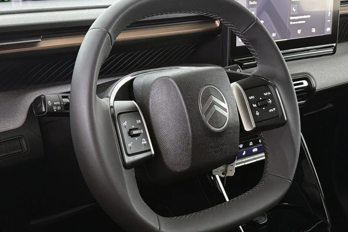 1.2 Hybrid 145pk Plus Camera Apple CarPlay Clima