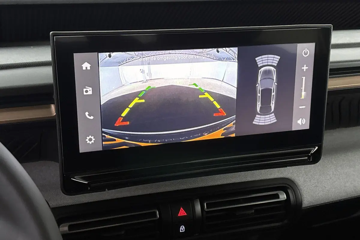 1.2 Hybrid 145pk Plus Camera Apple CarPlay Clima