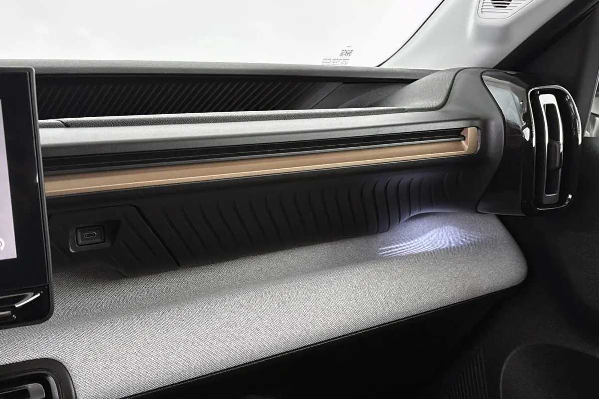 1.2 Hybrid 145pk Plus Camera Apple CarPlay Clima