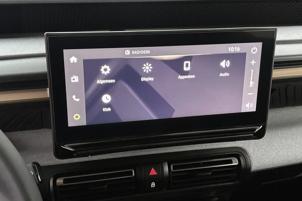 1.2 Hybrid 145pk Plus Camera Apple CarPlay Clima