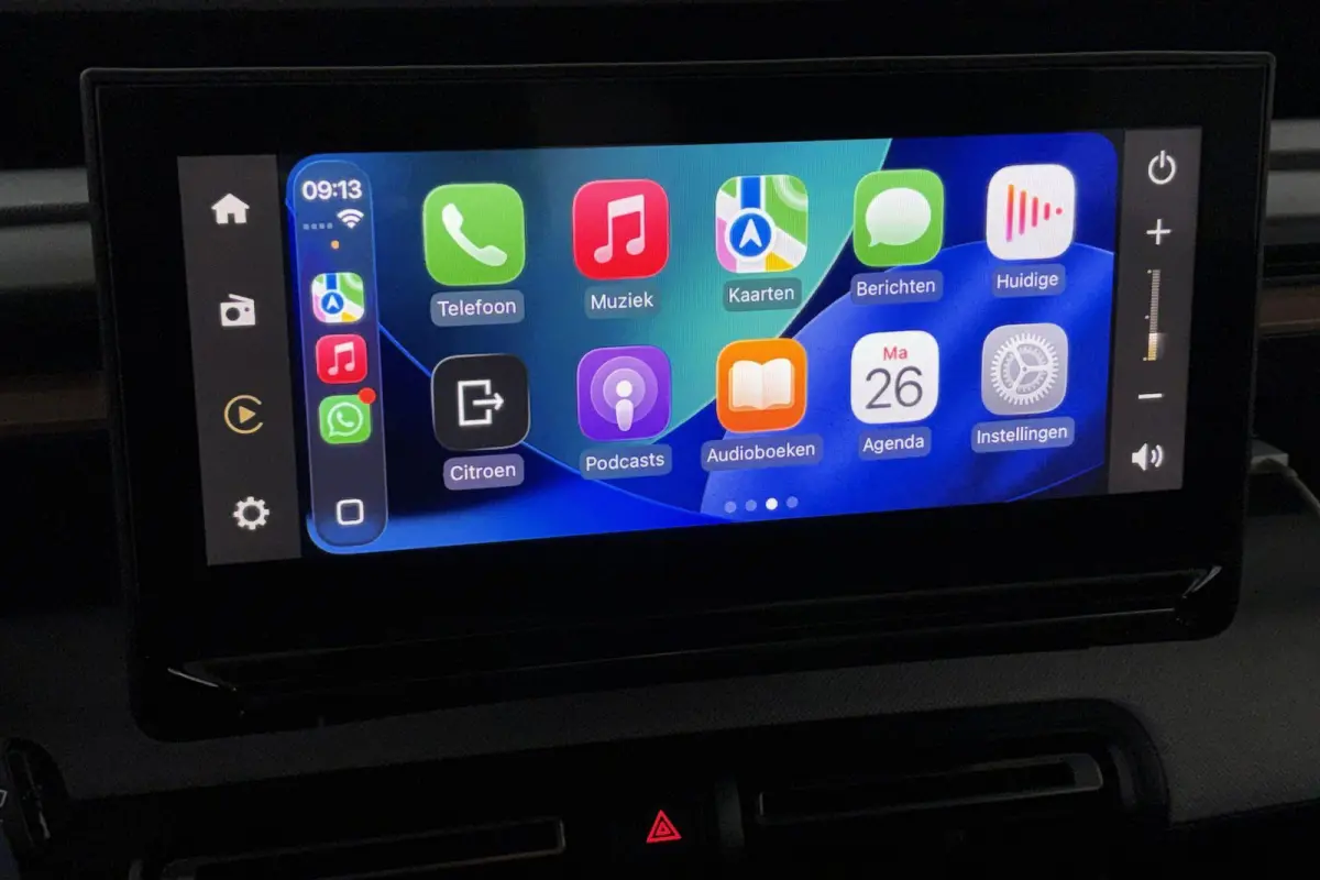 1.2 Hybrid 145pk Plus Camera Apple CarPlay Clima