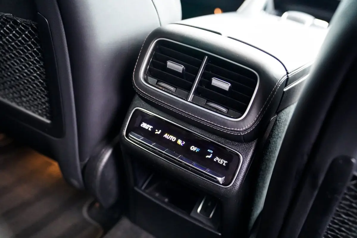 AMG 53 4MATIC+ Ultimate | Head Up Display | 360 CAM | Luchtvering | Carbon Interieur | Burmester