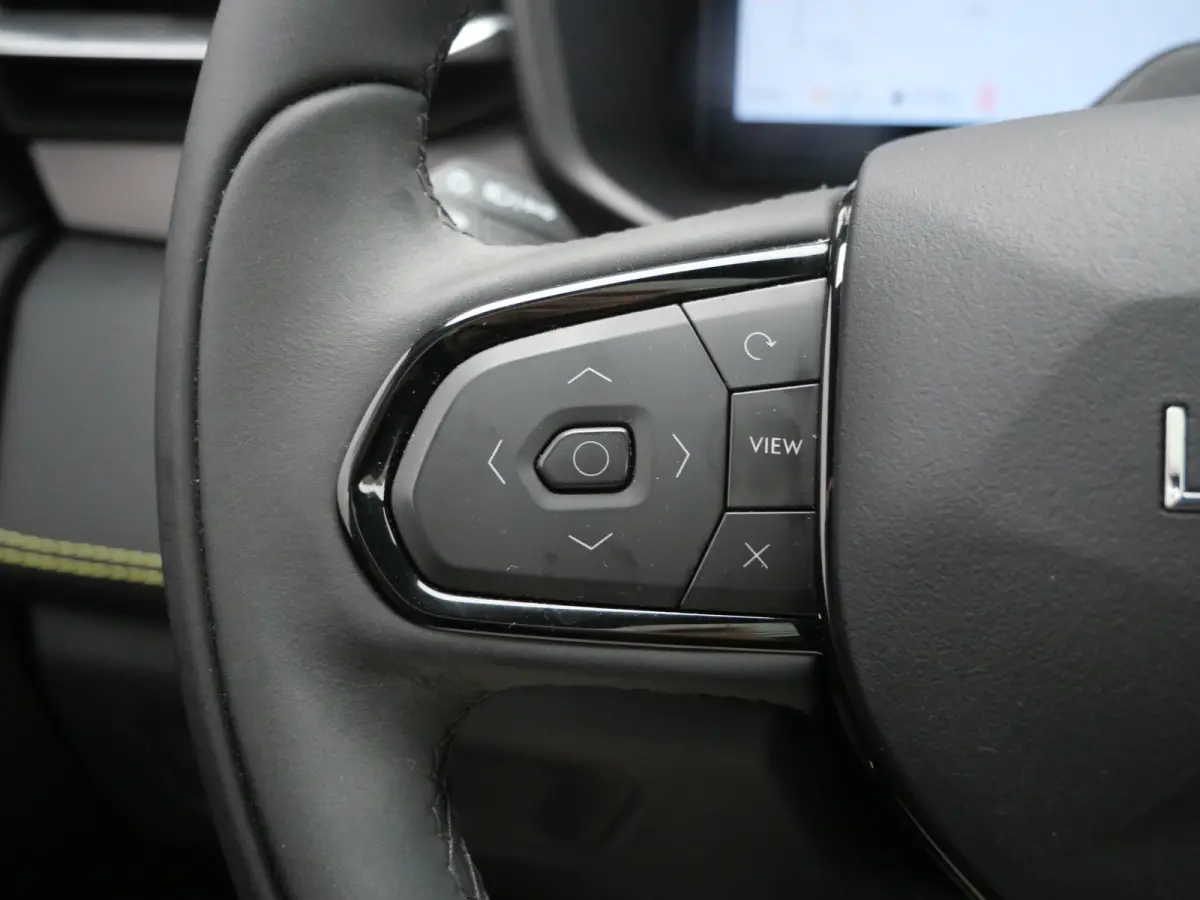 1.5 More PHEV 276 Pk Automaat Navi / DAB / Leer / Camera / Pano-dak / 20 inch / Apple Carplay