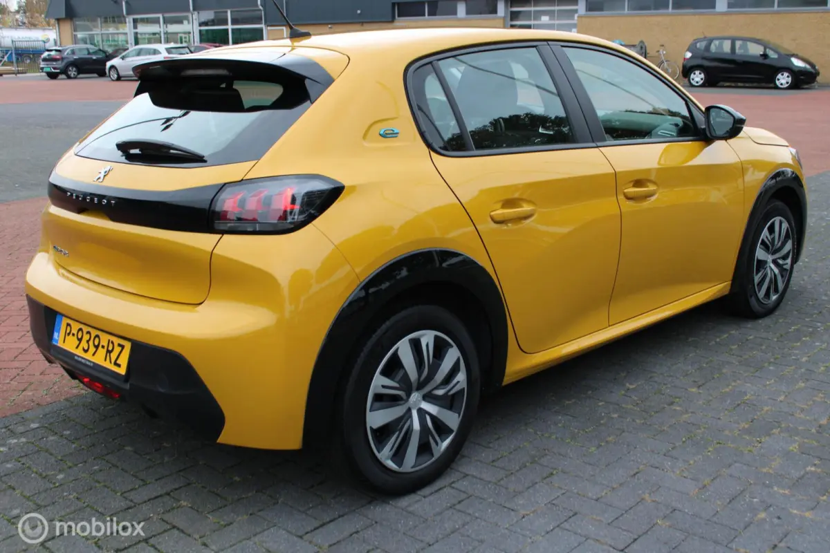 EV Active 50 kWh, Geel metallic, Clima, Cruise, Navi/App connect