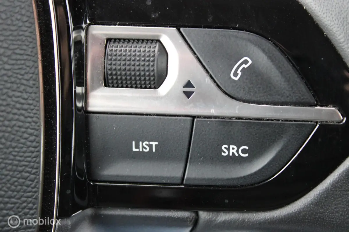 EV Active 50 kWh, Geel metallic, Clima, Cruise, Navi/App connect