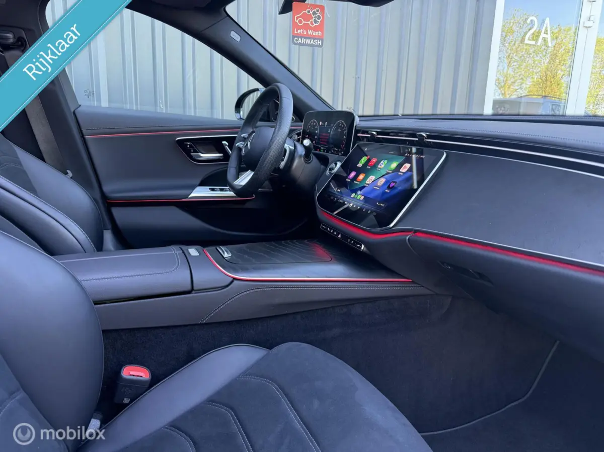 E300 de 4MATIC AMG Line Pano Burmester 4D Head-up Adaptive Cruise 360 Camera