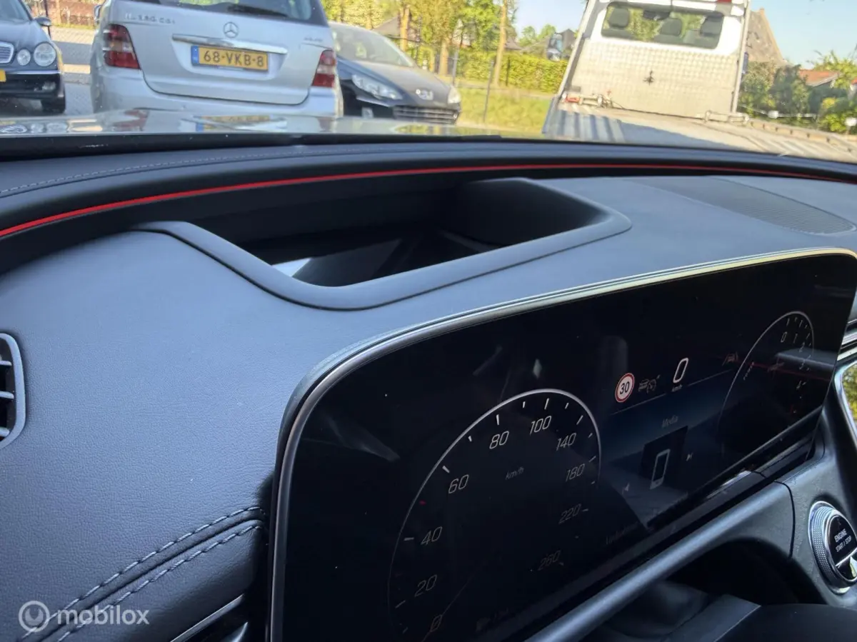 E300 de 4MATIC AMG Line Pano Burmester 4D Head-up Adaptive Cruise 360 Camera