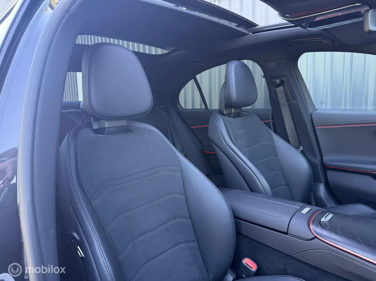 E300 de 4MATIC AMG Line Pano Burmester 4D Head-up Adaptive Cruise 360 Camera