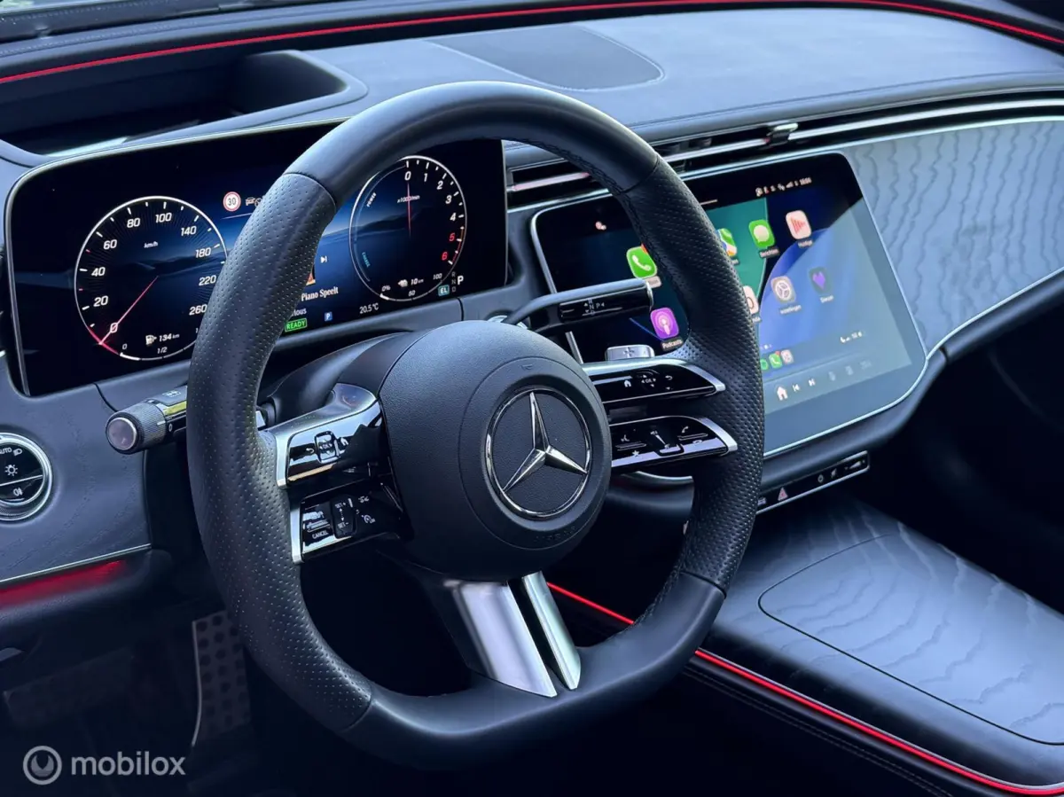 E300 de 4MATIC AMG Line Pano Burmester 4D Head-up Adaptive Cruise 360 Camera
