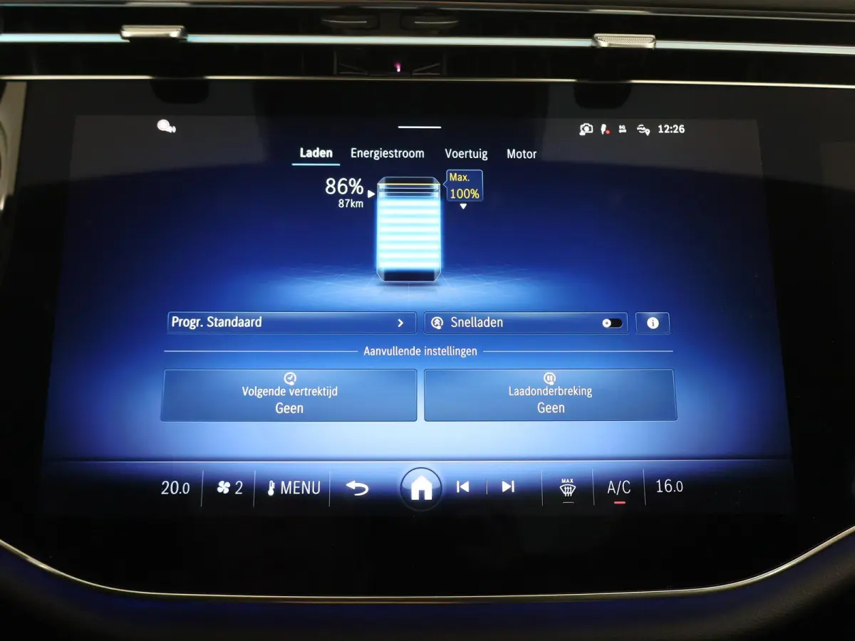 300e Sport Edition | Premium-pakket | Nightpakket | Dodehoekassistent | 360° camera | Stoel ventilatie voor |