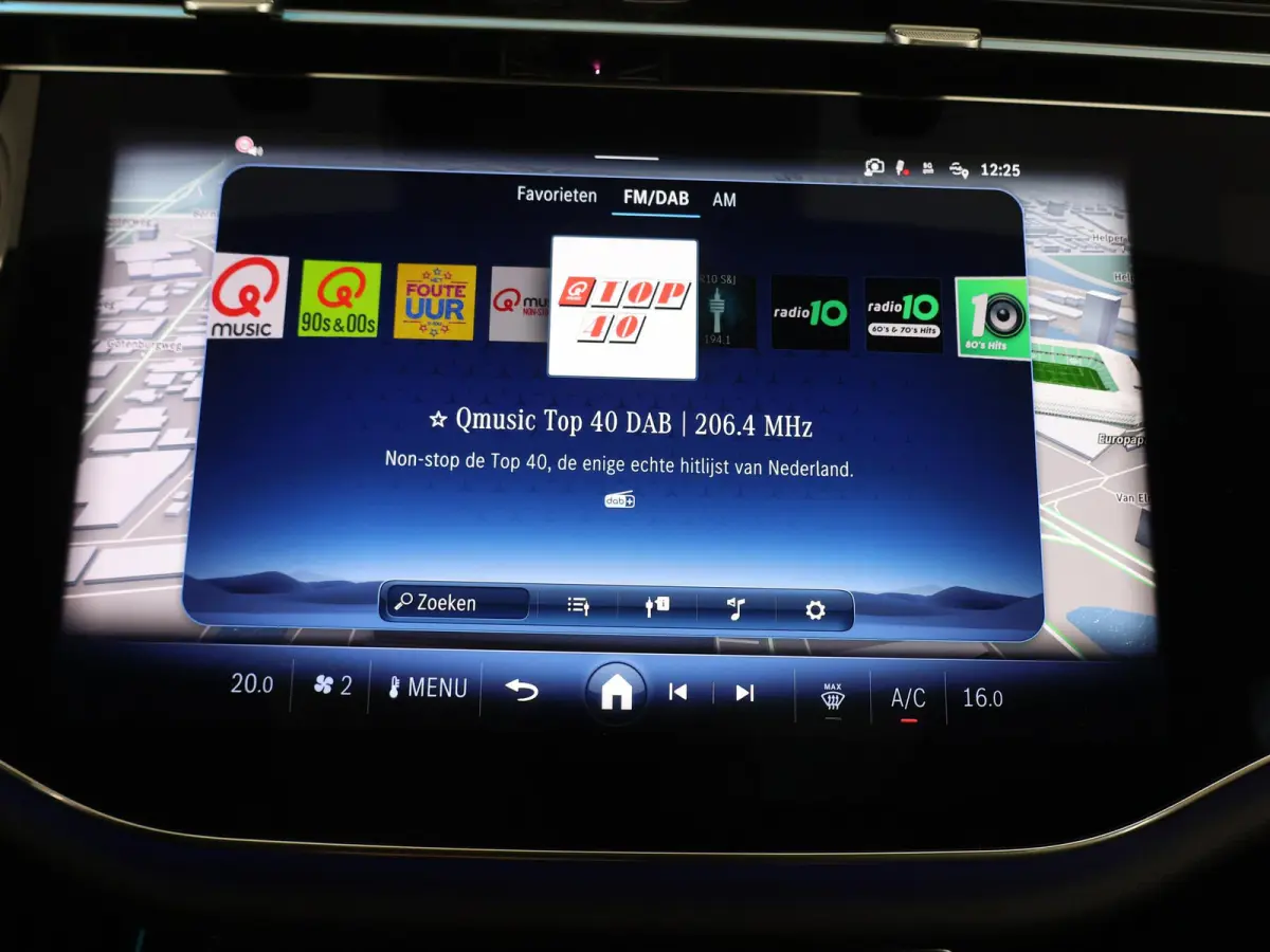 300e Sport Edition | Premium-pakket | Nightpakket | Dodehoekassistent | 360° camera | Stoel ventilatie voor |