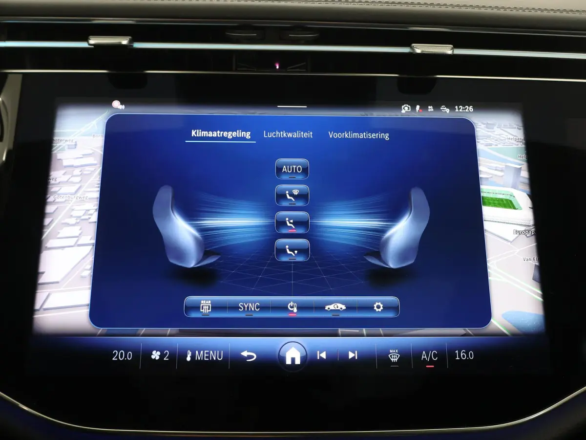 300e Sport Edition | Premium-pakket | Nightpakket | Dodehoekassistent | 360° camera | Stoel ventilatie voor |