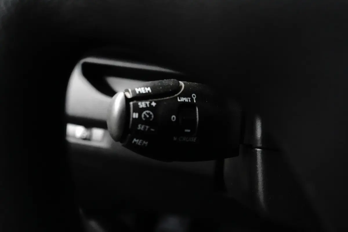L3H1 Edition 75 kWh | Apple Carplay/Android Auto|telefoonintegratie premium | Centrale deurvergrendeling met afstandsbediening | Cruise control