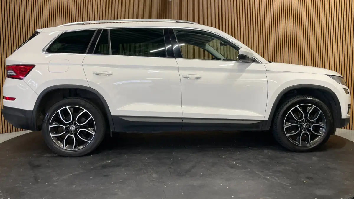1.5 TSI Limited Business Edition|AUTOMAAT|AFN.TREKHAAK|ACC|CARPLAY|CAMERA|CLIMATE+CRUISE|CANTON|ELEK.A-KLEP|STOELVERW