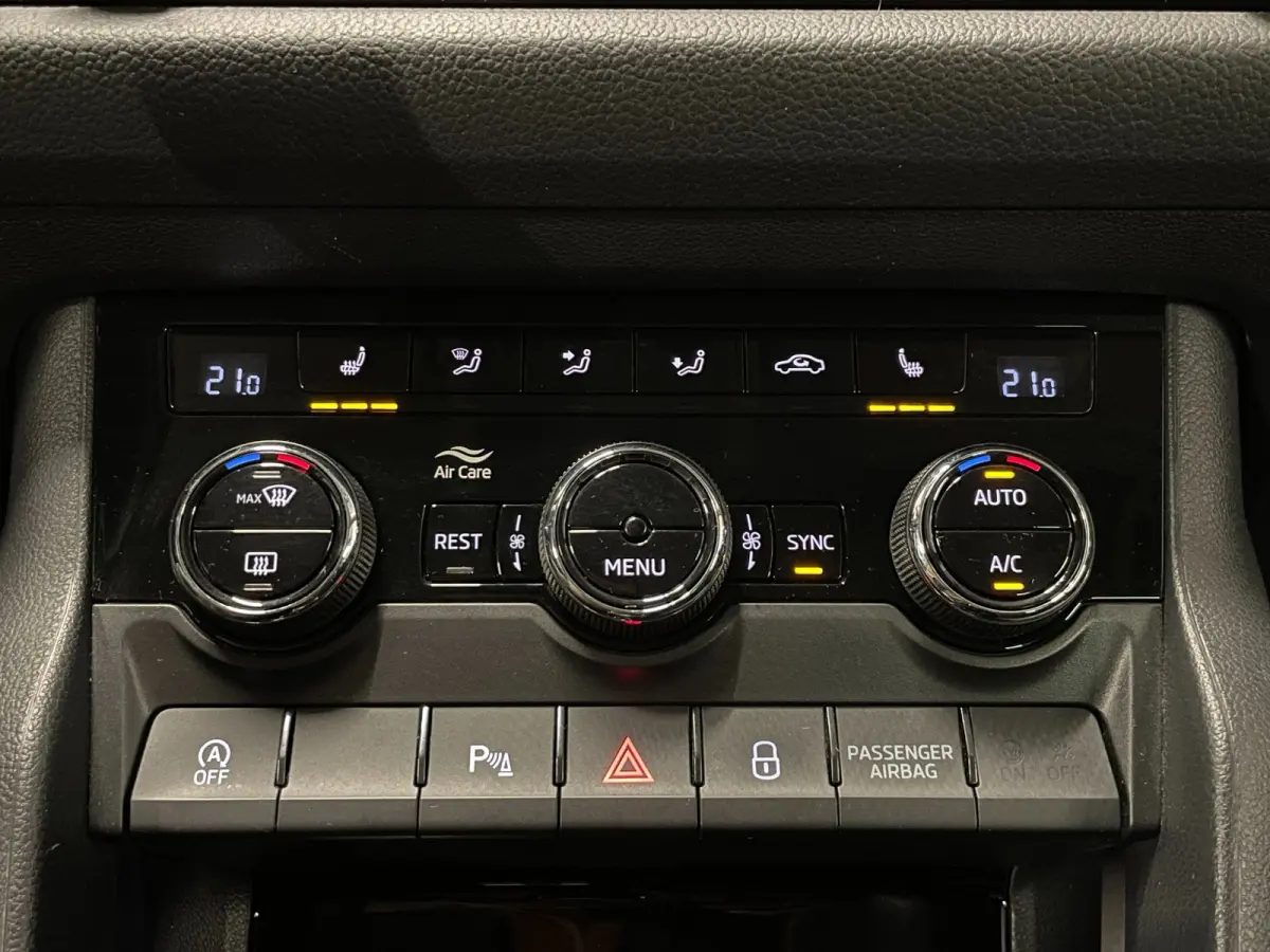 1.5 TSI Limited Business Edition|AUTOMAAT|AFN.TREKHAAK|ACC|CARPLAY|CAMERA|CLIMATE+CRUISE|CANTON|ELEK.A-KLEP|STOELVERW
