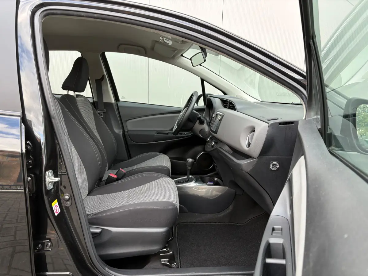 1.5 Hybrid 100PK Automaat Comfort Camera/Cruise-control/Climate-control