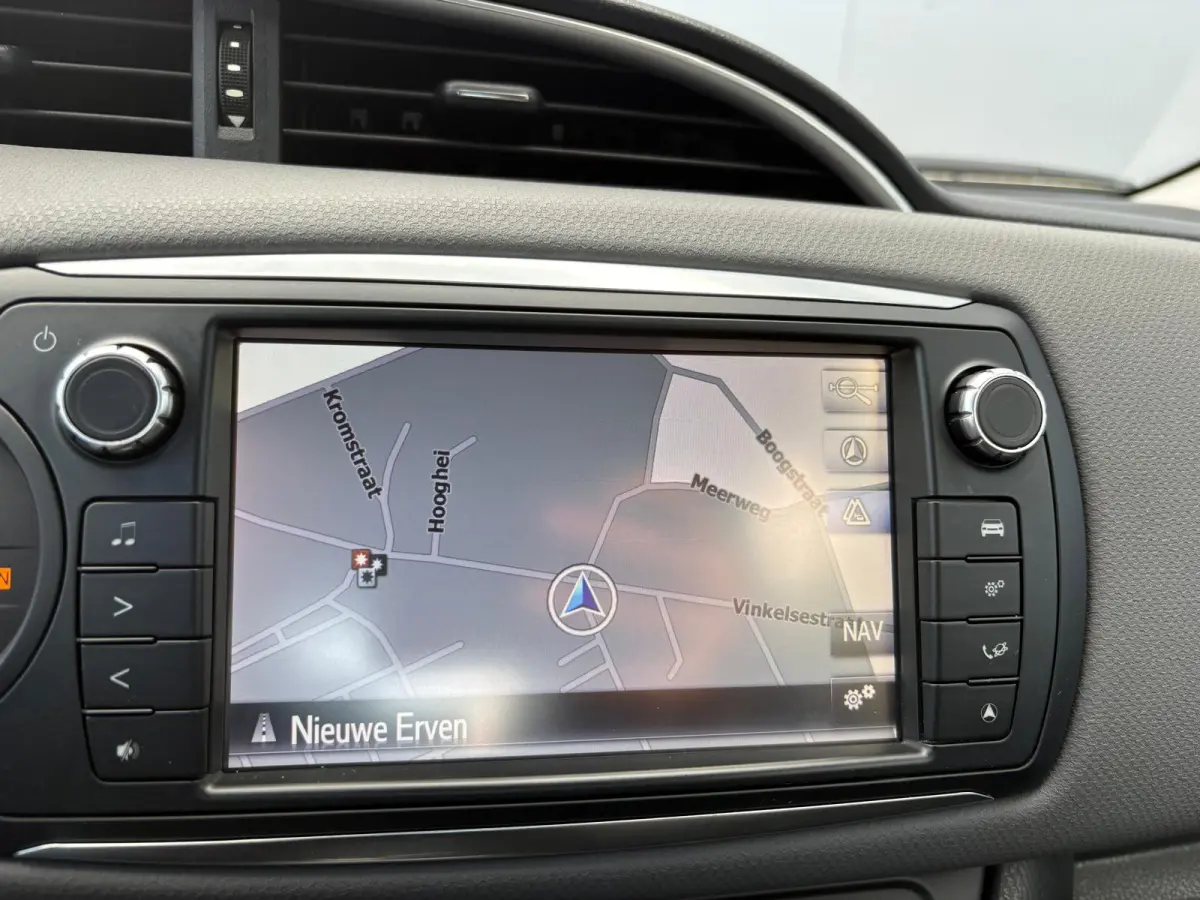 1.5 Hybrid 100PK Automaat Comfort Camera/Cruise-control/Climate-control
