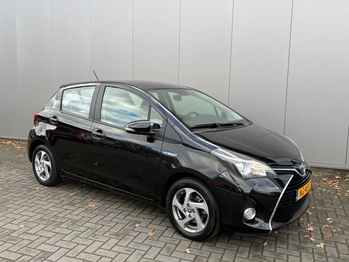 1.5 Hybrid 100PK Automaat Comfort Camera/Cruise-control/Climate-control