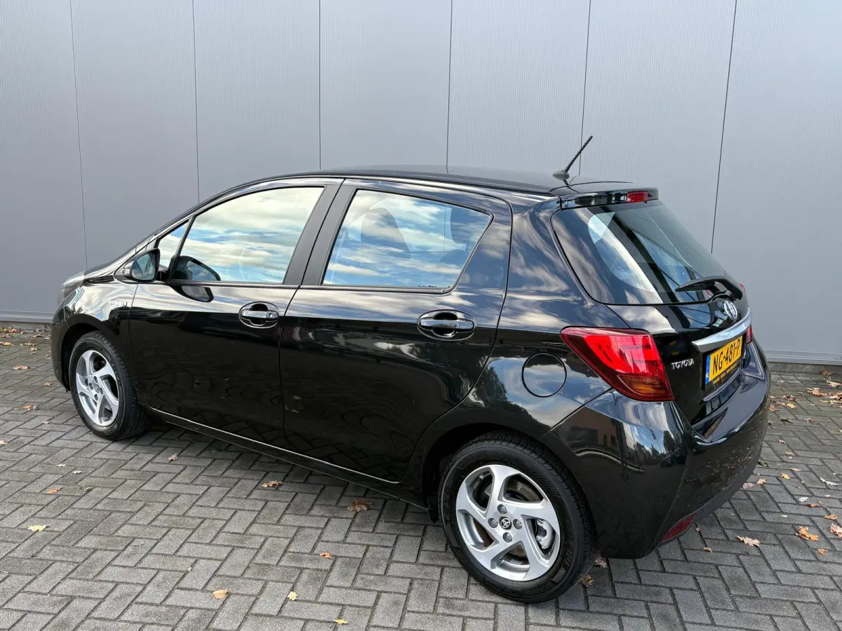 1.5 Hybrid 100PK Automaat Comfort Camera/Cruise-control/Climate-control