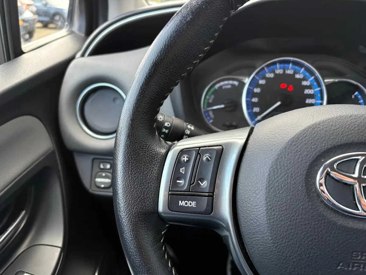 1.5 Hybrid 100PK Automaat Comfort Camera/Cruise-control/Climate-control