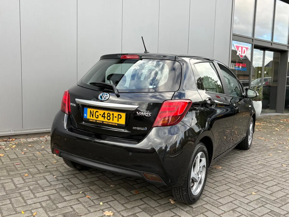 1.5 Hybrid 100PK Automaat Comfort Camera/Cruise-control/Climate-control