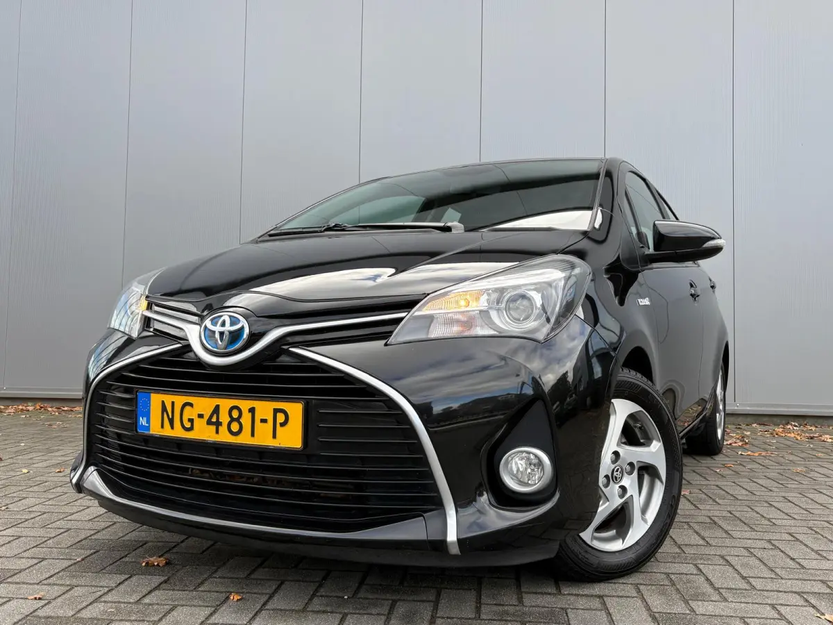 1.5 Hybrid 100PK Automaat Comfort Camera/Cruise-control/Climate-control