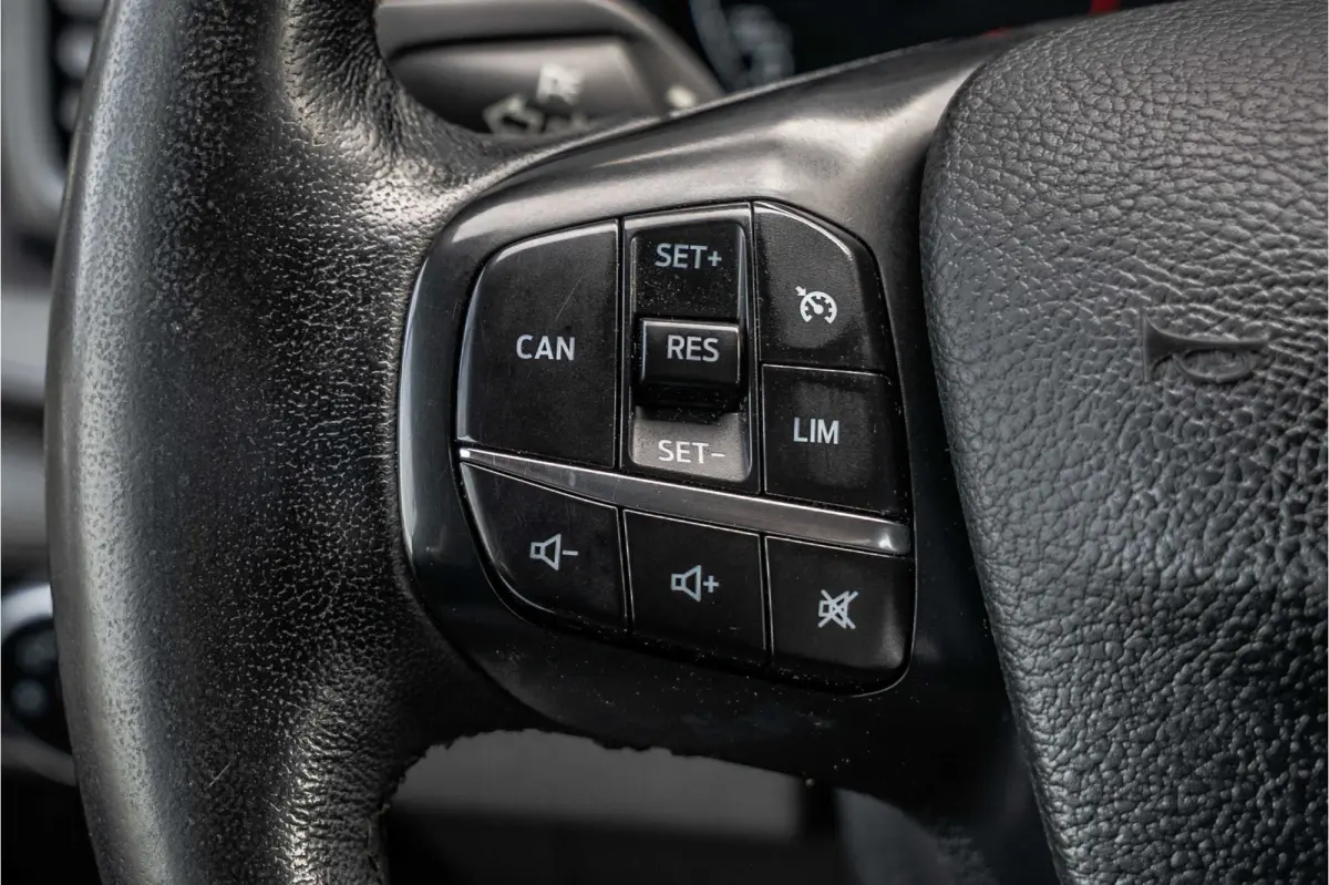 2.0 EcoBlue L2H1 | DC 5-Zits | 1e Eigenaar | Cruise | PDC | Stoelverw. | Airco | Trekhaak