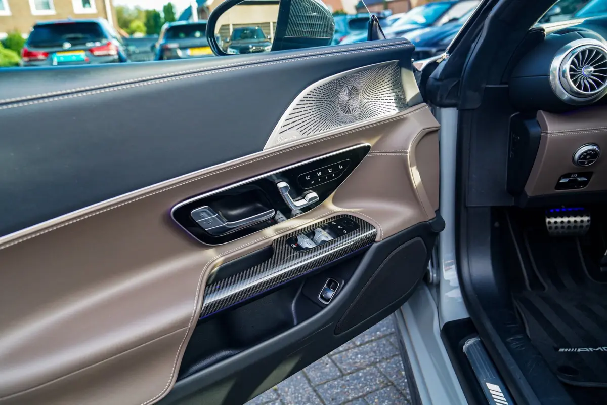 Roadster AMG 43 | Burmester | Carbon Pakket | Sport uitlaat | Stoelkoeling | Nekverwarming | 360 Cam | HuD