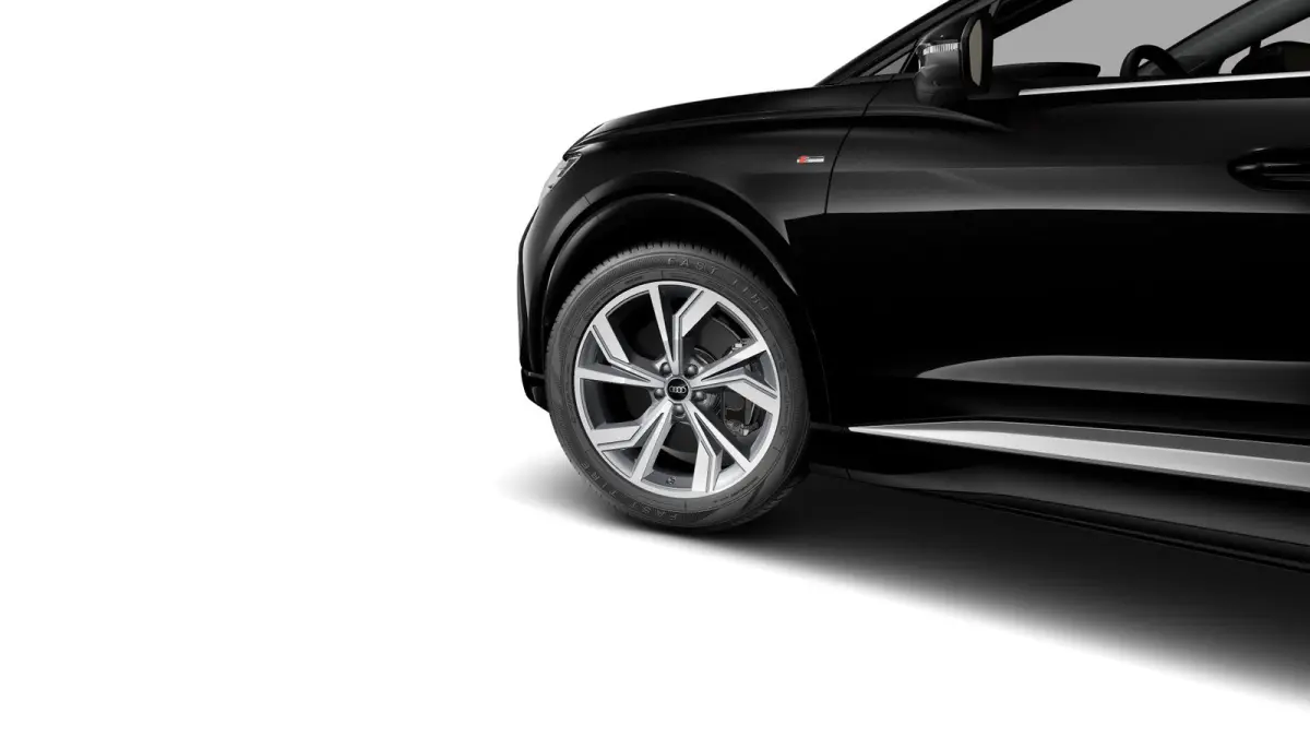40 S edition 77 kWh Trekhaak - Comfortpakket - MMI navigatie plus - Matrix-ledkoplampen - Warmtewerend glas - Sportstoelen  - Audi sound system - Sportonderstel -