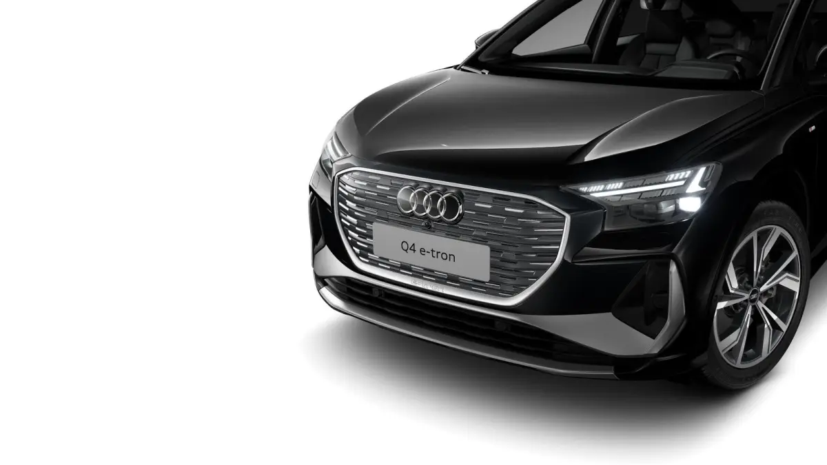 40 S edition 77 kWh Trekhaak - Comfortpakket - MMI navigatie plus - Matrix-ledkoplampen - Warmtewerend glas - Sportstoelen  - Audi sound system - Sportonderstel -