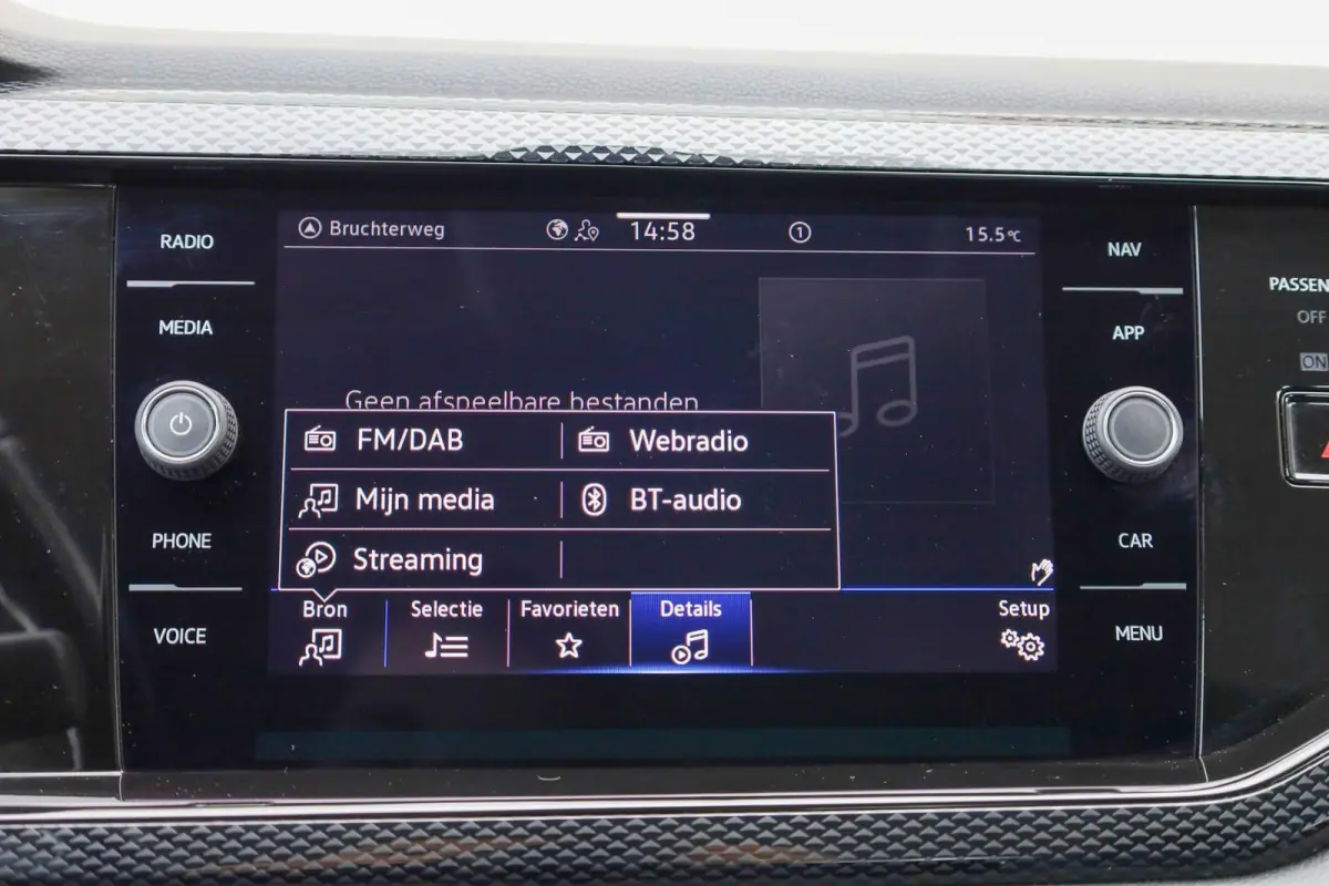 1.0 TSI 95pk Life | Stoelverwarming | Achteruitrijcamera | Adaptieve Cruise Control